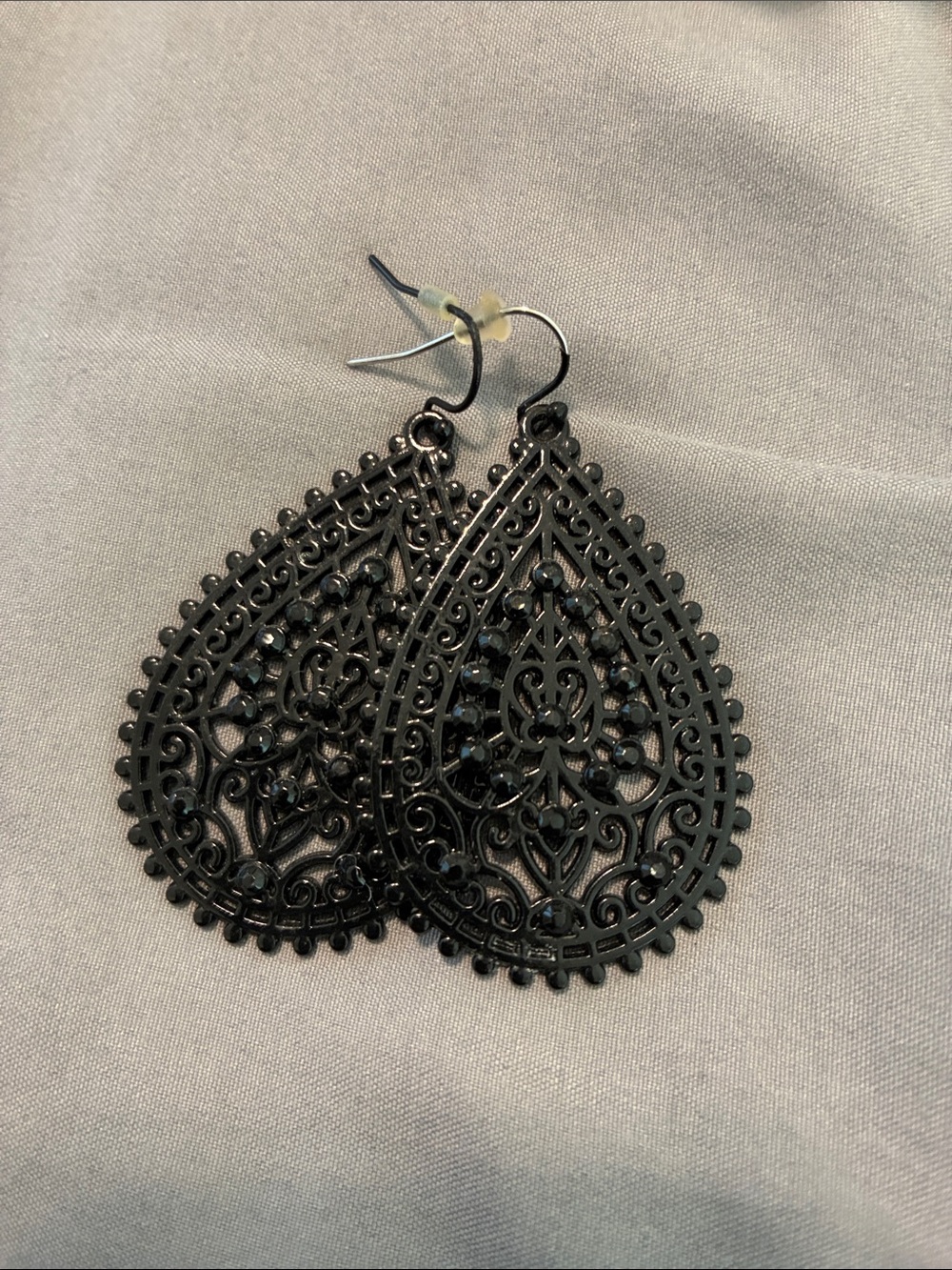 Black Filigree Teardrop Earrings - Elegant Women's Jewelry